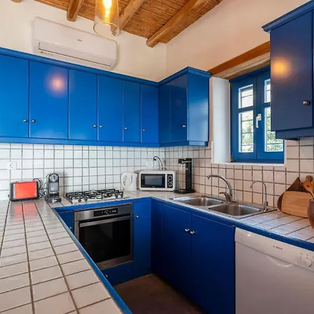 Landhaus Alepou House - Gorgeous Scenery *