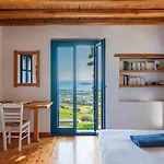 Alepou House - Gorgeous Scenery Lantställe *